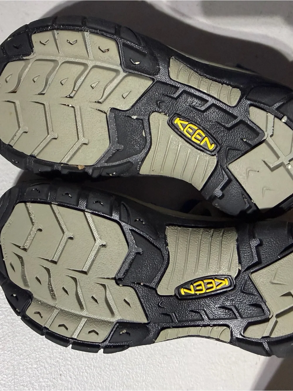 Keen Newport Sandals Kids Youth Size 1 Blue Water Sport Shoes Boys EUC
